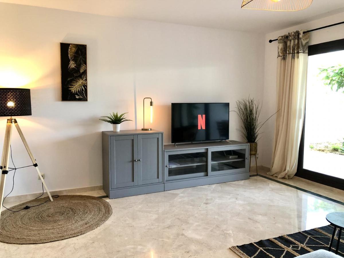 Albatros Golf View 2394 Apartment Casares Ngoại thất bức ảnh