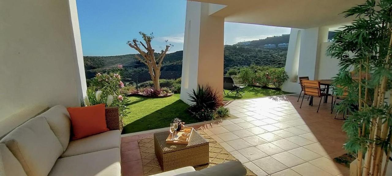 Albatros Golf View 2394 Apartment Casares Ngoại thất bức ảnh