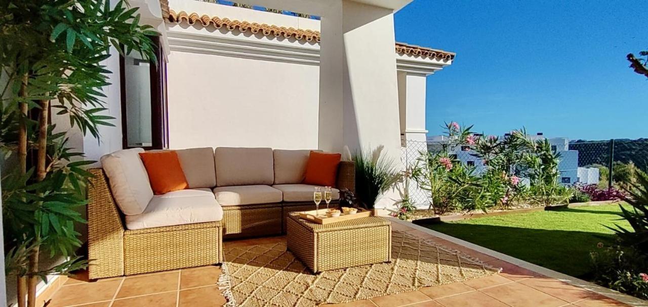 Albatros Golf View 2394 Apartment Casares Ngoại thất bức ảnh